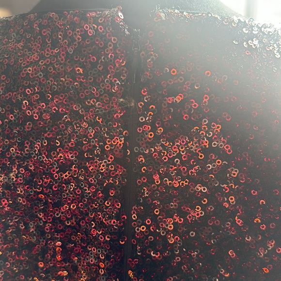 Express sequin evening dress. - Picture 4 of 6